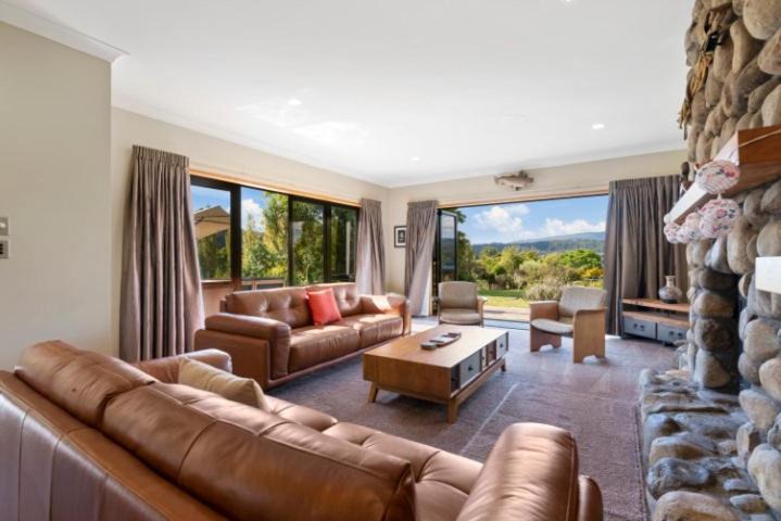 Photo of Livingroom in Lake Tarawera