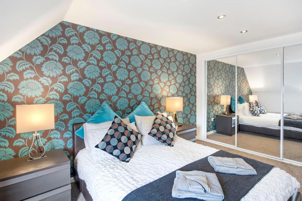 Photo of Bedroom in Tillicoultry