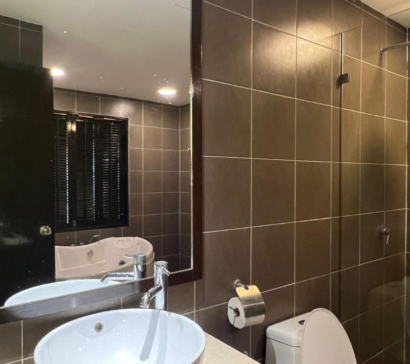 Photo of Others in Endah