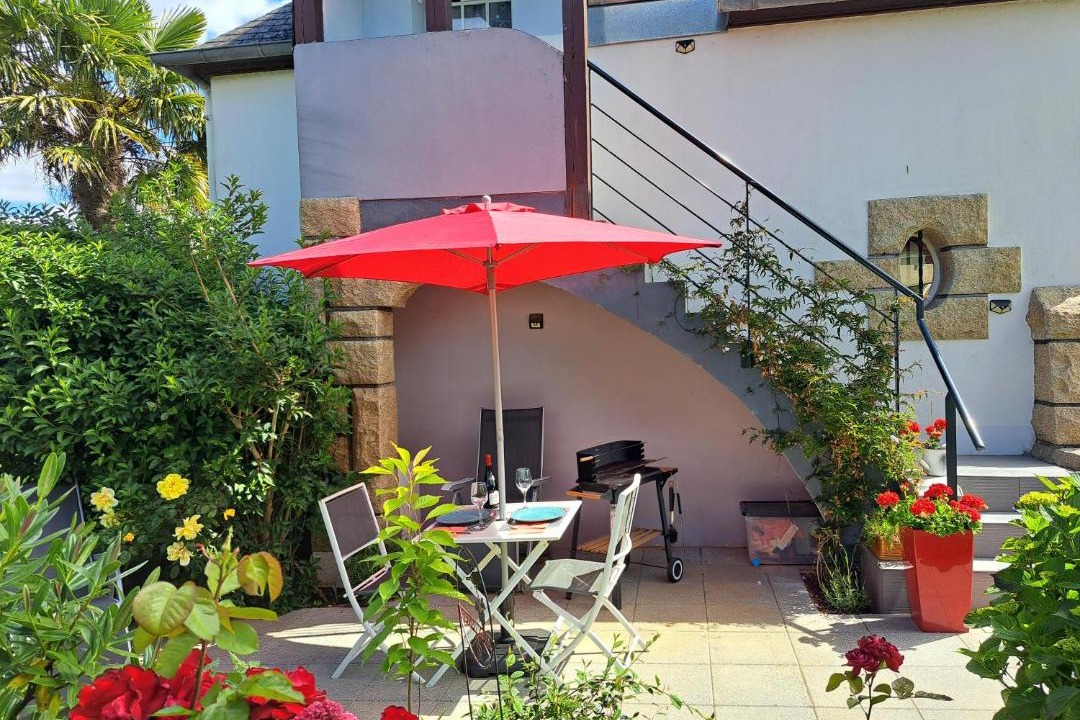 Photo of Buildings in St.-Martin-des-Champs