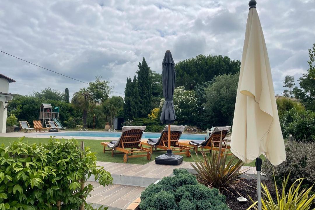 Photo of Others in Reignac