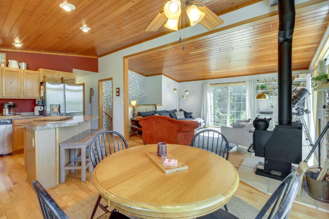 Photo of Livingroom in Richville