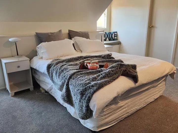 Photo of Others in Gladstone