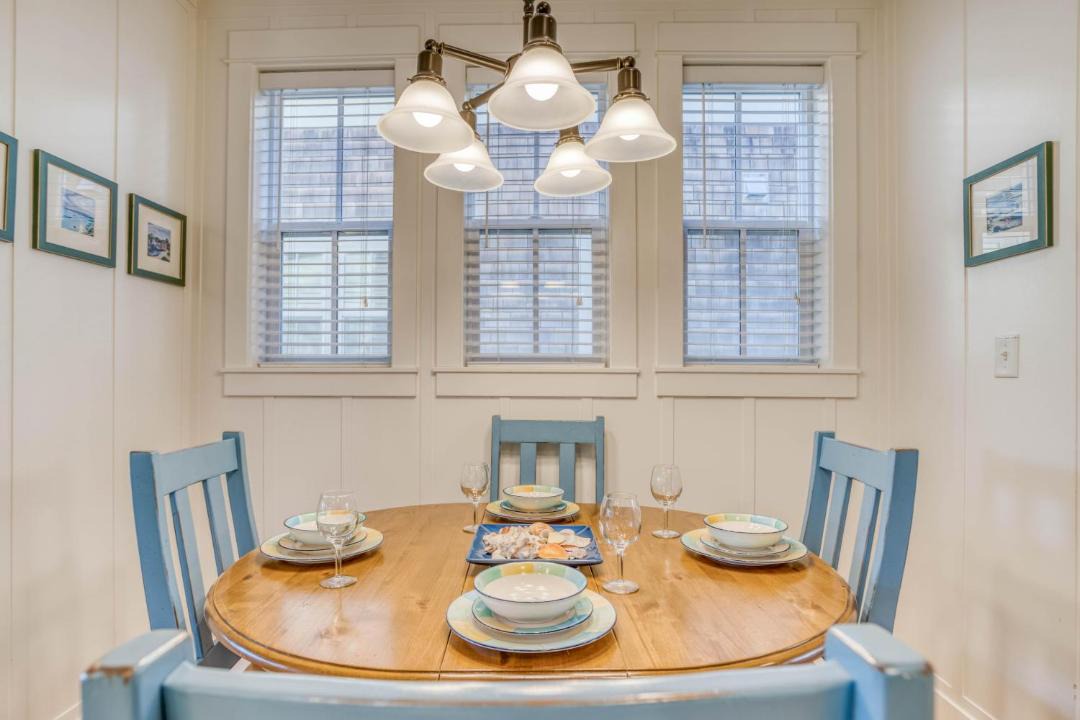 Photo of Livingroom in Olivia Beach