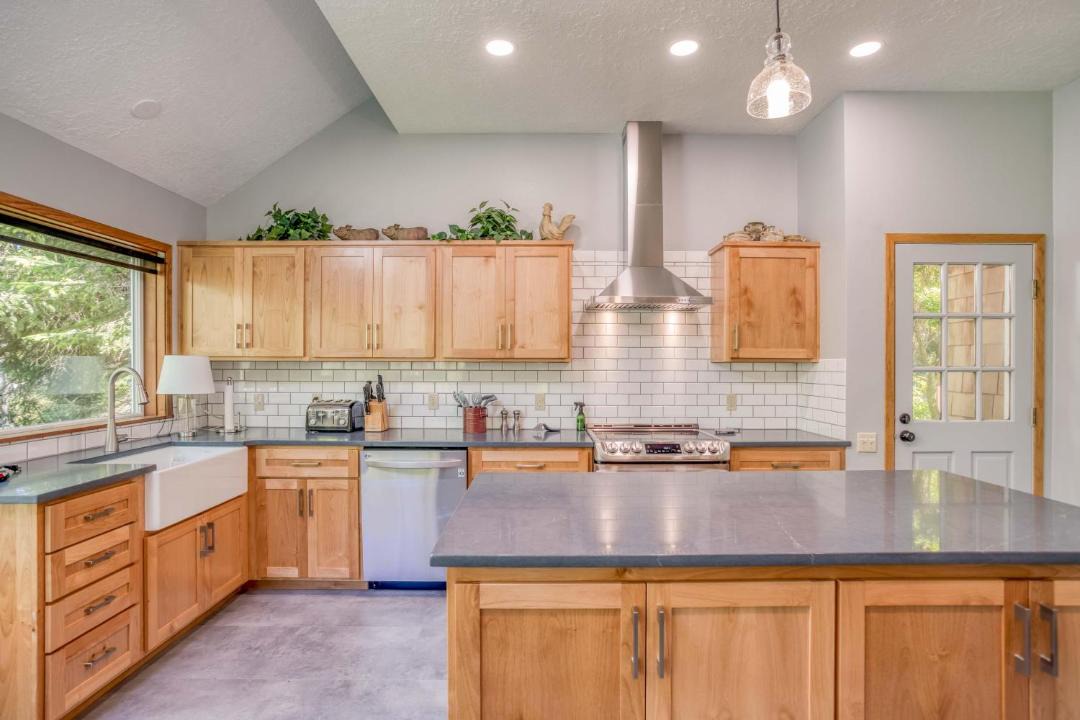 Photo of Others in Otter Rock