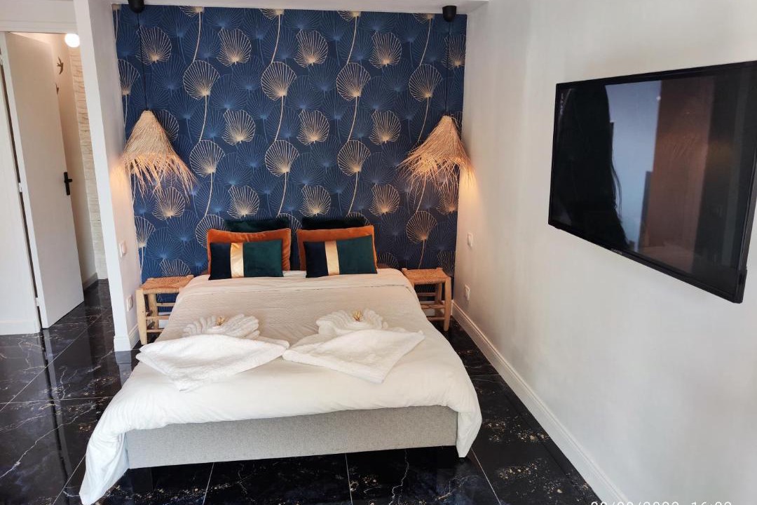 Photo of Bedroom in Saintry-sur-Seine