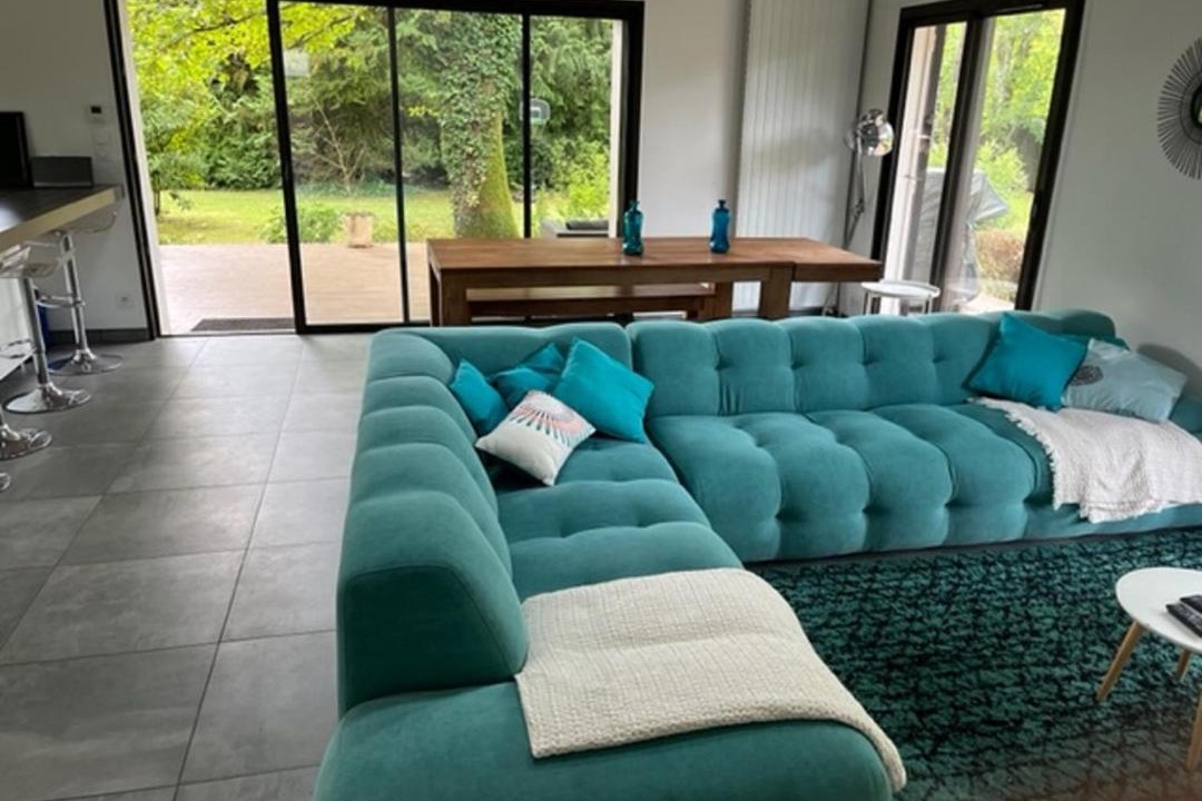 Photo of Livingroom in Savigny-sur-Clairis