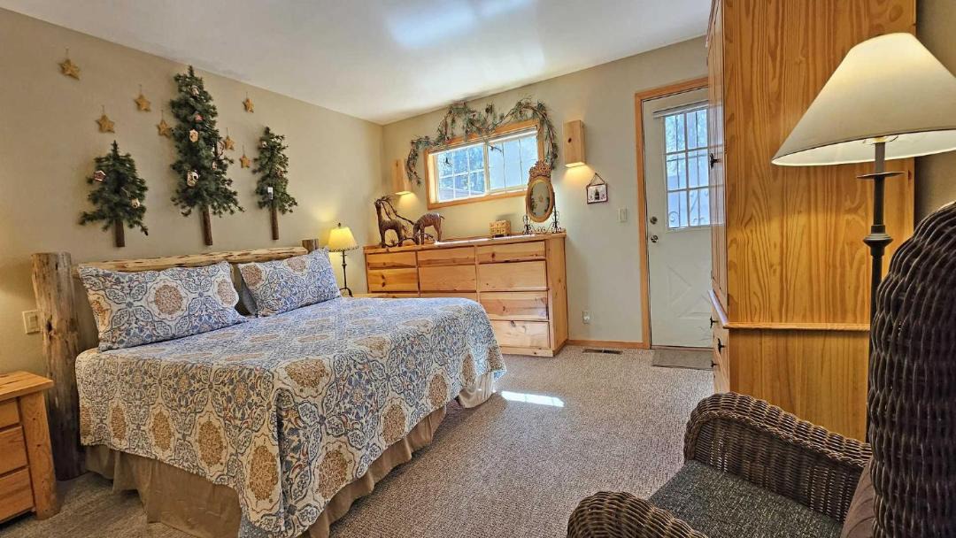 Photo of Bedroom in Deer Park