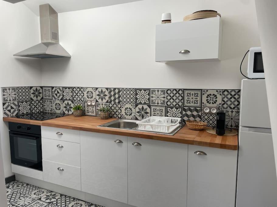 Photo of Kitchen in Doudeville