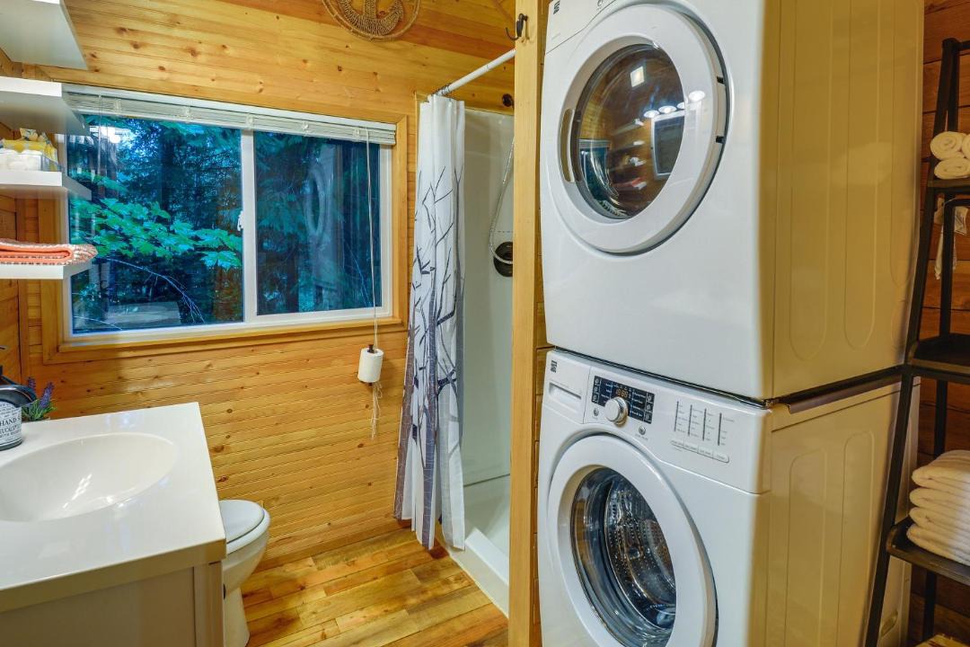 Photo of Others in Hoodsport