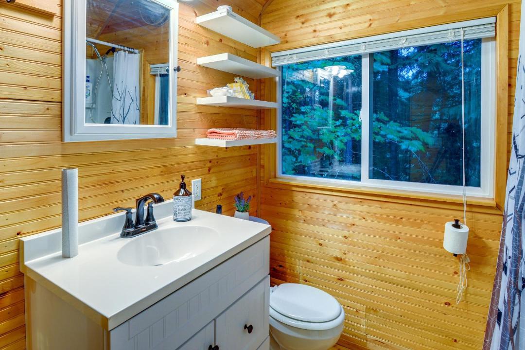 Photo of Others in Hoodsport