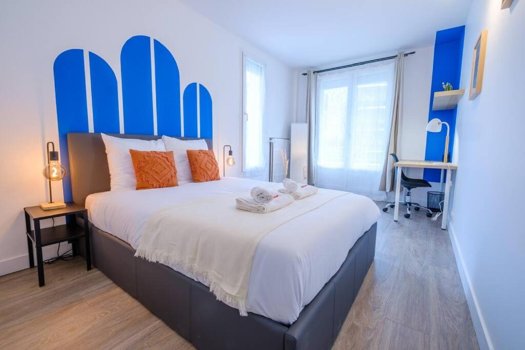 Photo of Bedroom in Courlancy