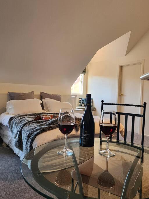 Photo of Others in Gladstone