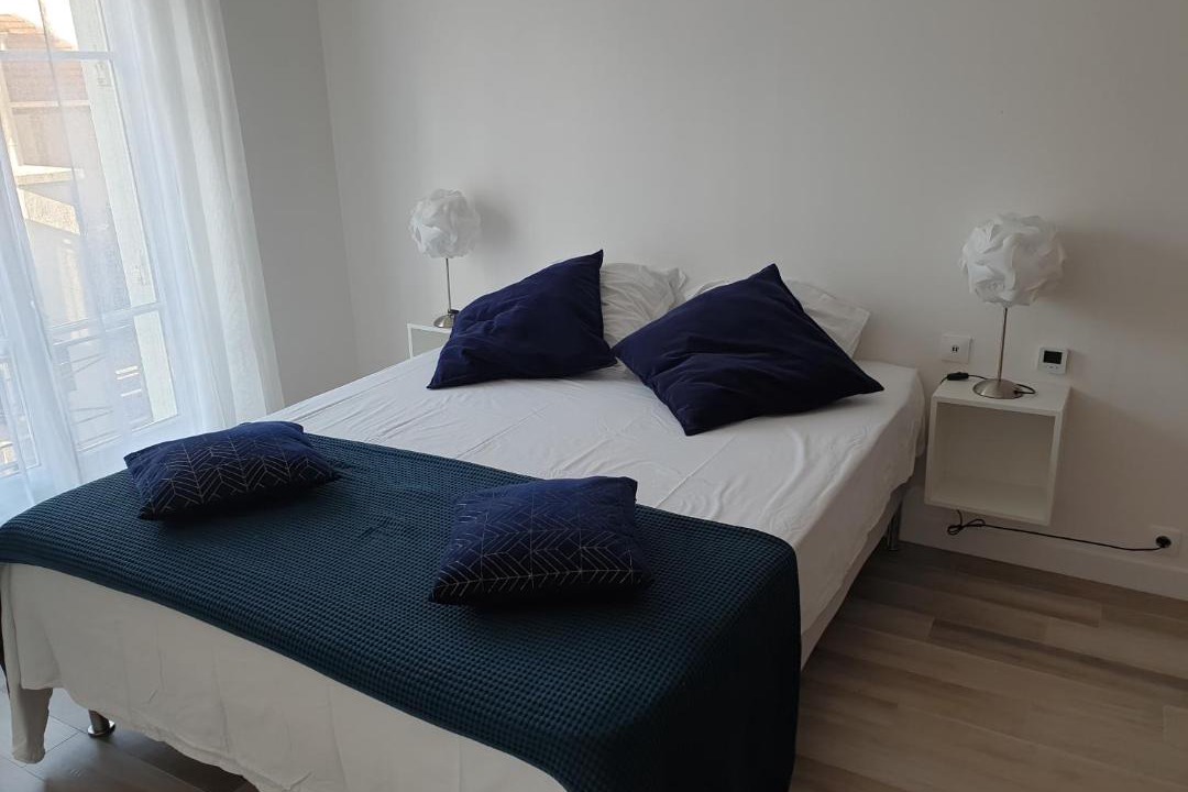 Photo of Bedroom in Clamart