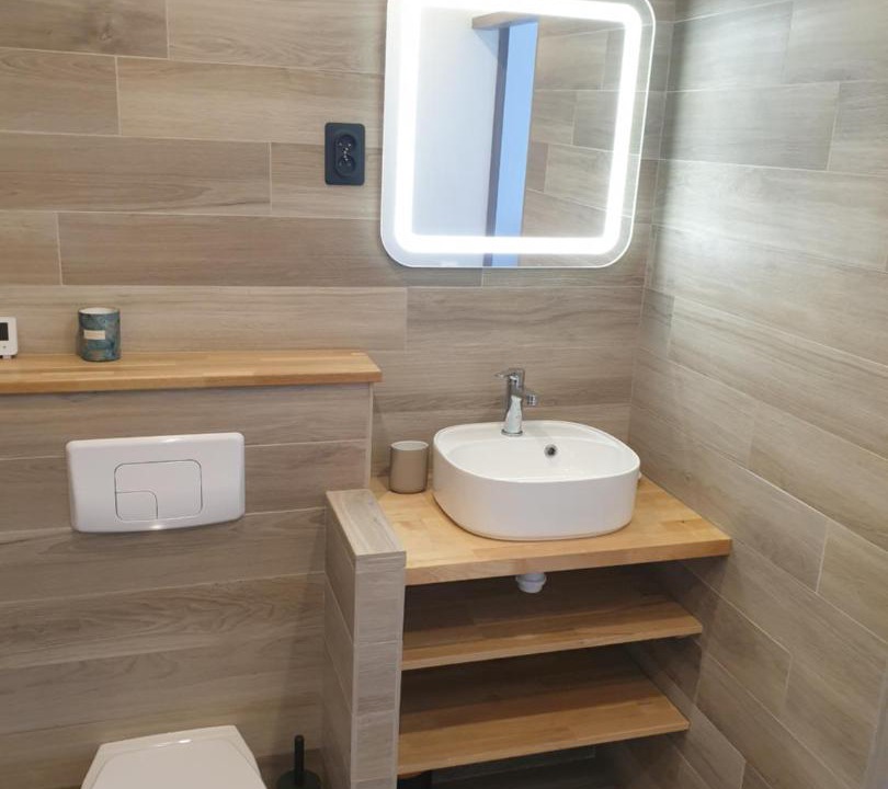 Photo of Bathroom in Clamart