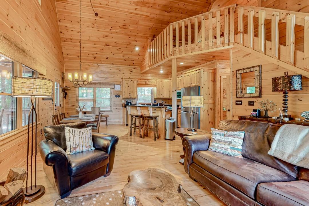 Photo of Livingroom in Foxfire Estates