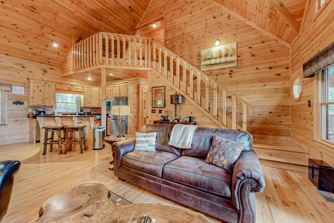 Photo of Livingroom in Foxfire Estates