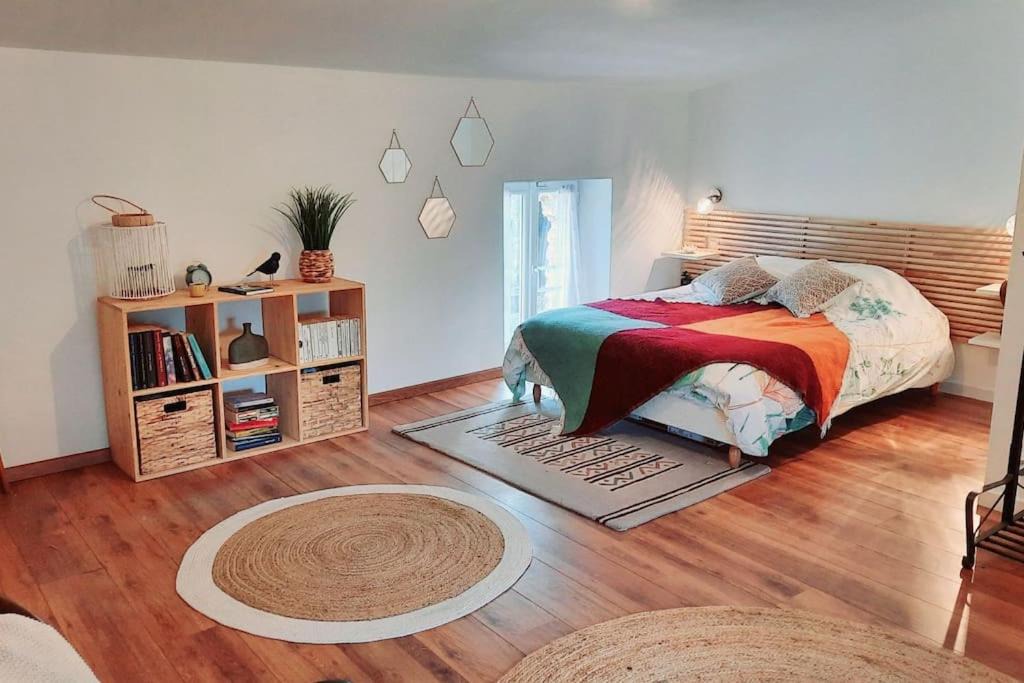 Photo of Others in Vivonne