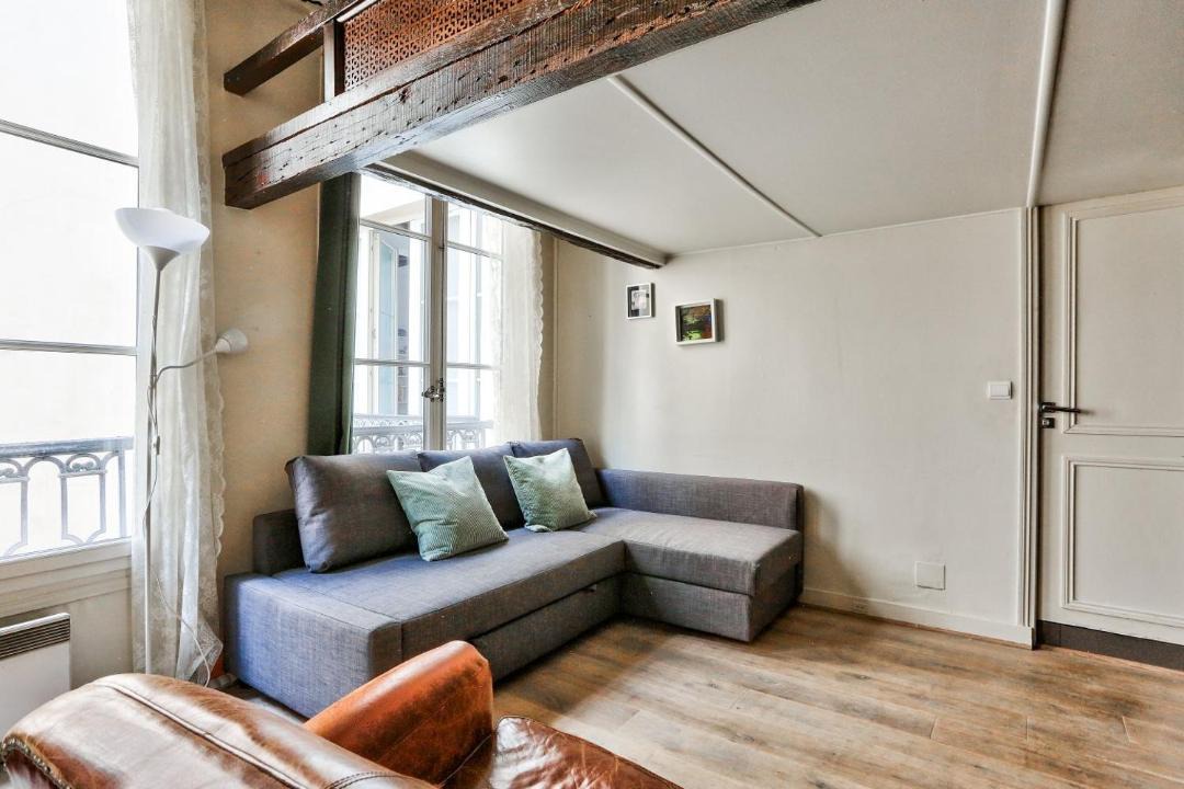 Photo of Livingroom in 6th Arrondissement