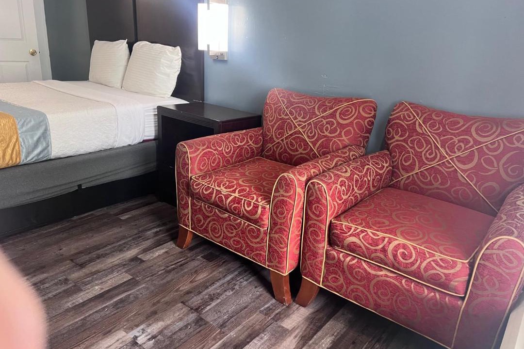 Photo of Others in Calhoun