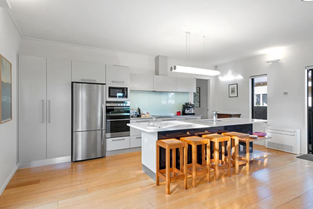 Photo of Others in Edgeware