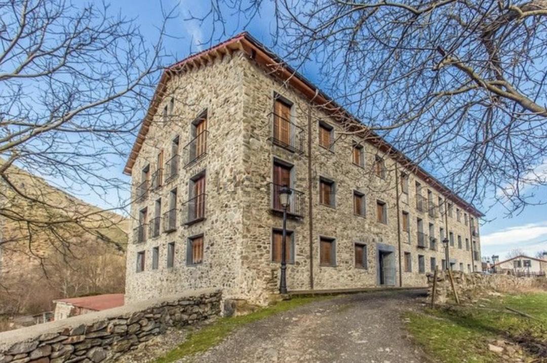 Photo of Buildings in Azarrulla