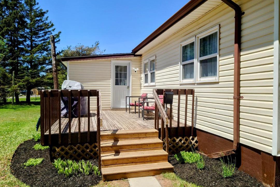 Photo of Buildings in Linkletter