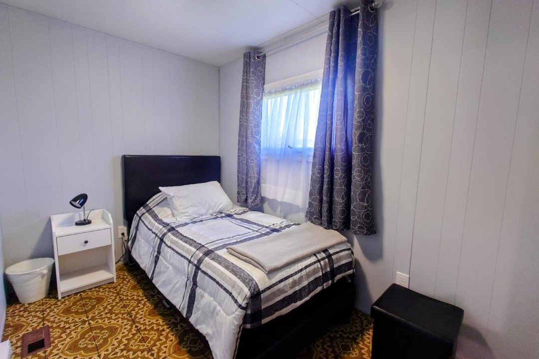 Photo of Bedroom in Linkletter