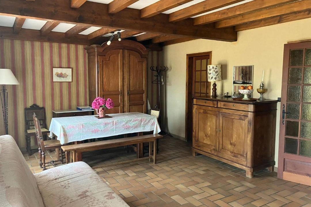 Photo of Others in Lanton