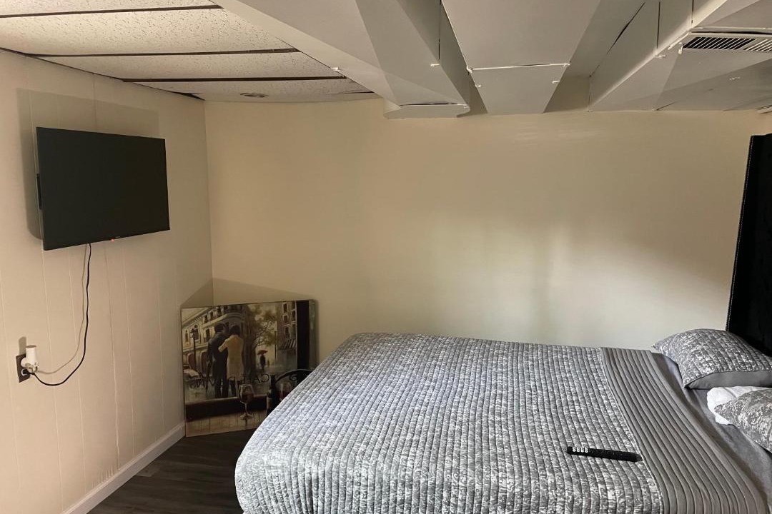 Photo of Others in Irvington