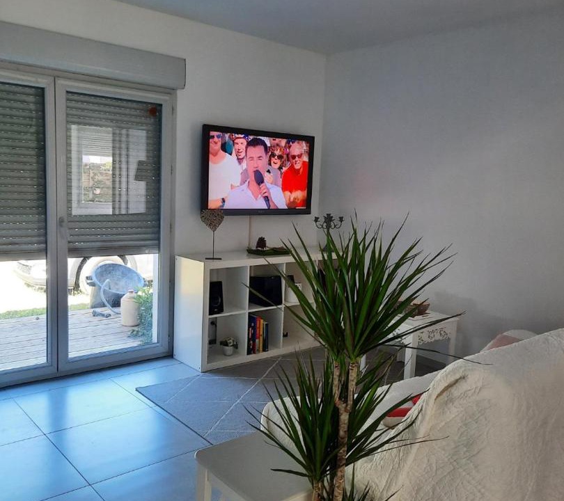 Photo of Livingroom in Lapeyrouse-Fossat