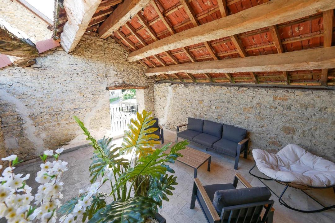 Photo of Others in Venerieu