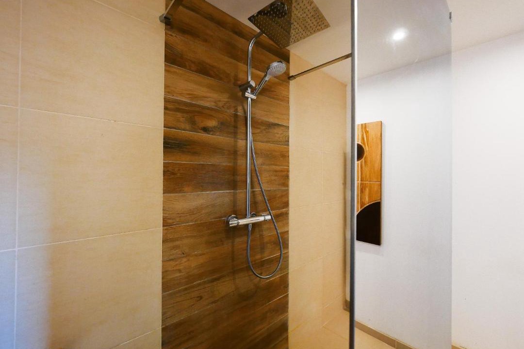 Photo of Others in Venerieu