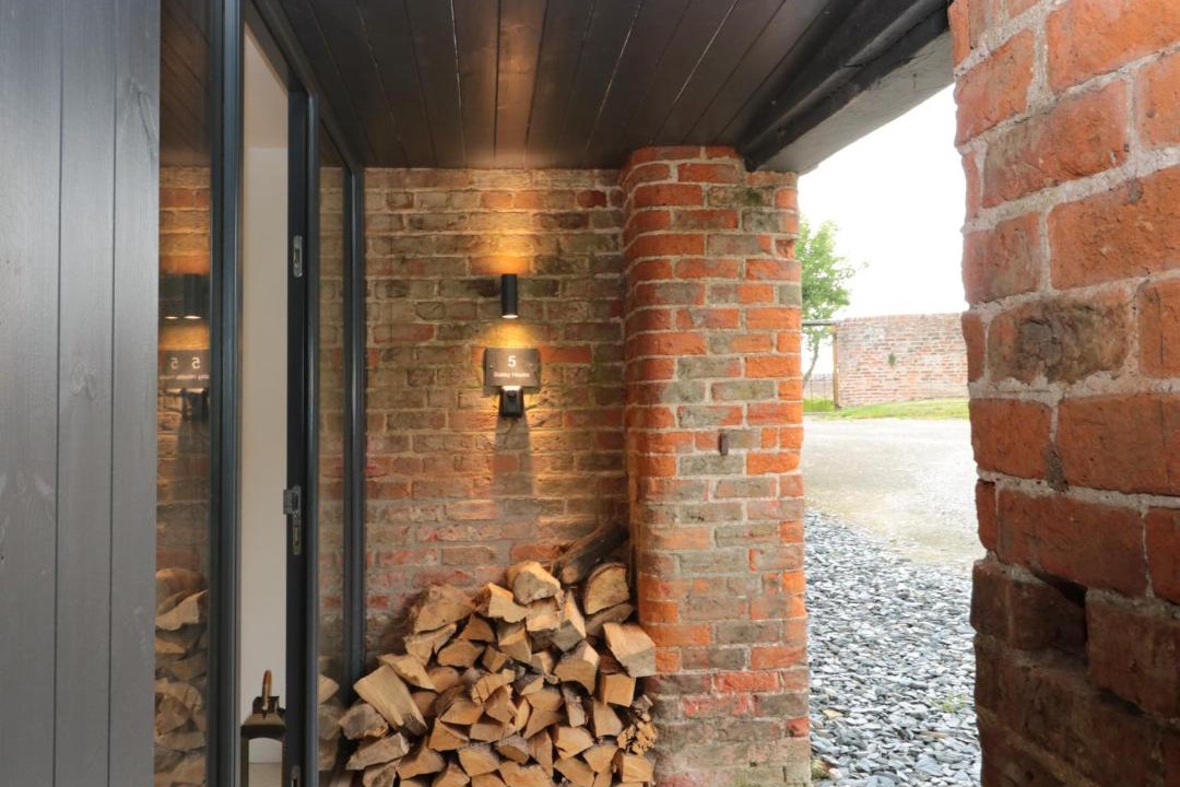 Photo of Others in North Dalton