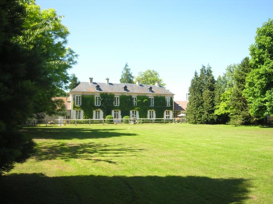 Photo of Buildings in Airan