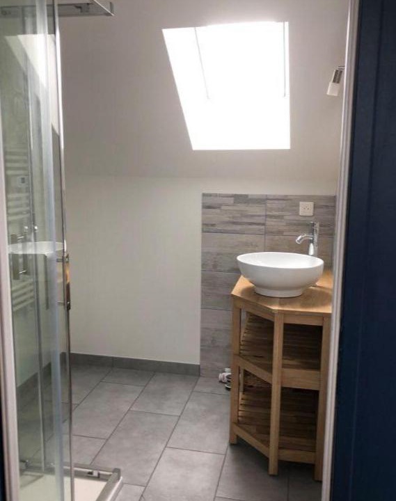 Photo of Others in Droiturier