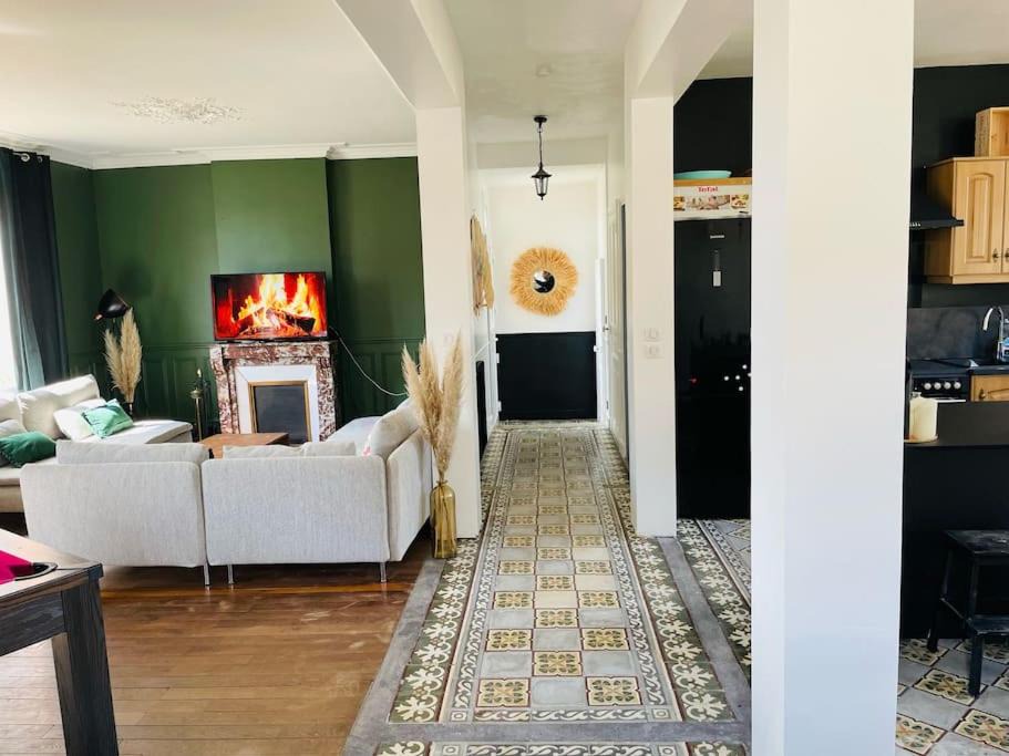 Photo of Others in Droue