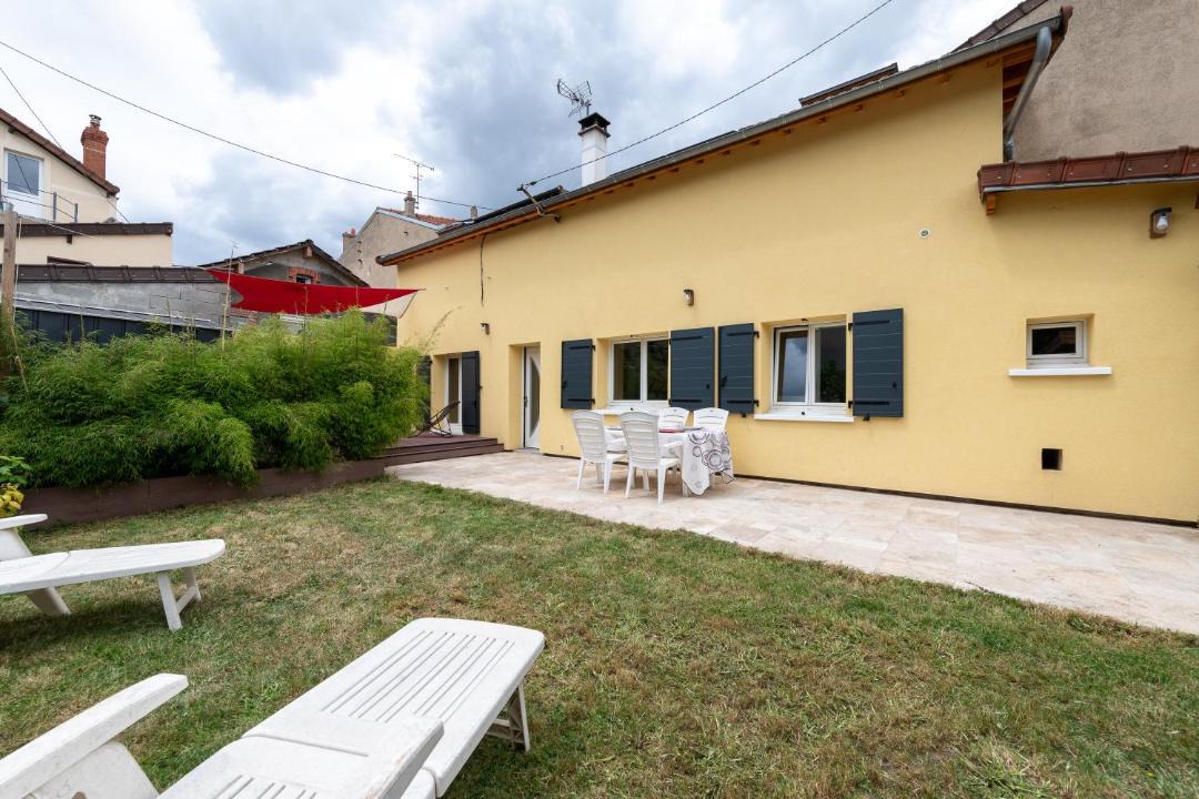 Photo of Buildings in Argenteuil