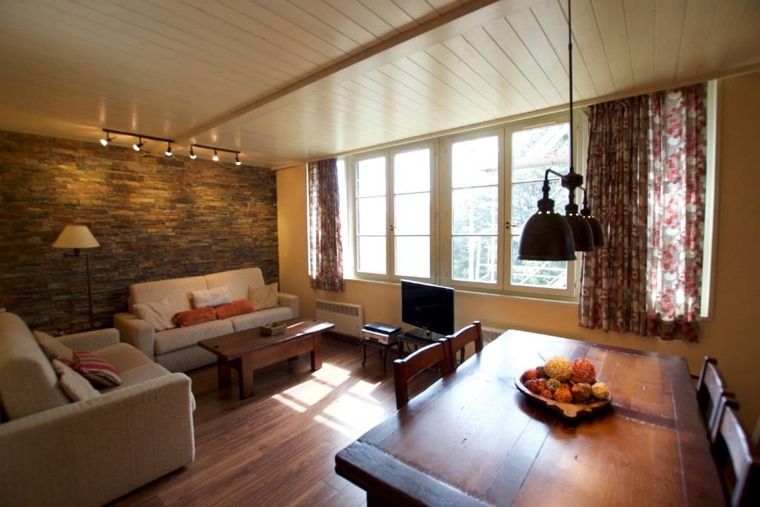Photo of Livingroom in Enveitg