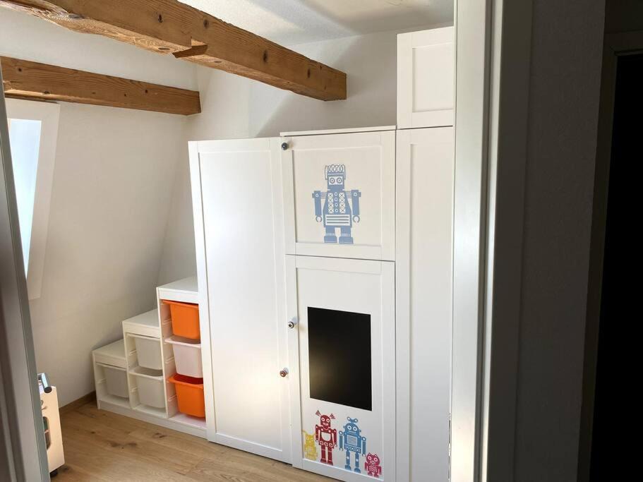 Photo of Others in Gals