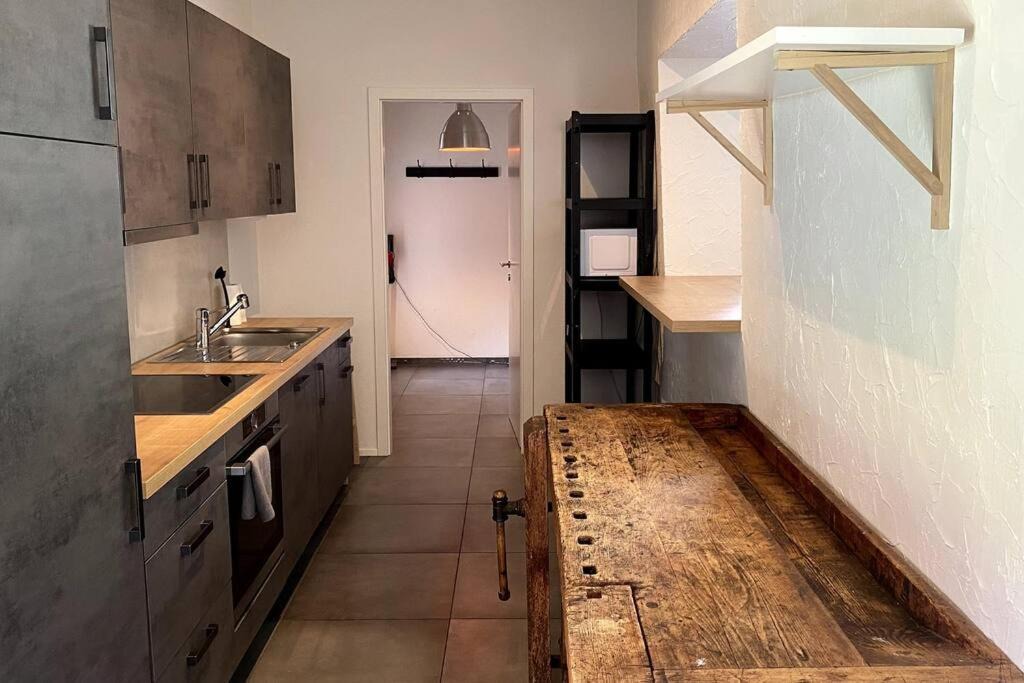 Photo of Others in Gals