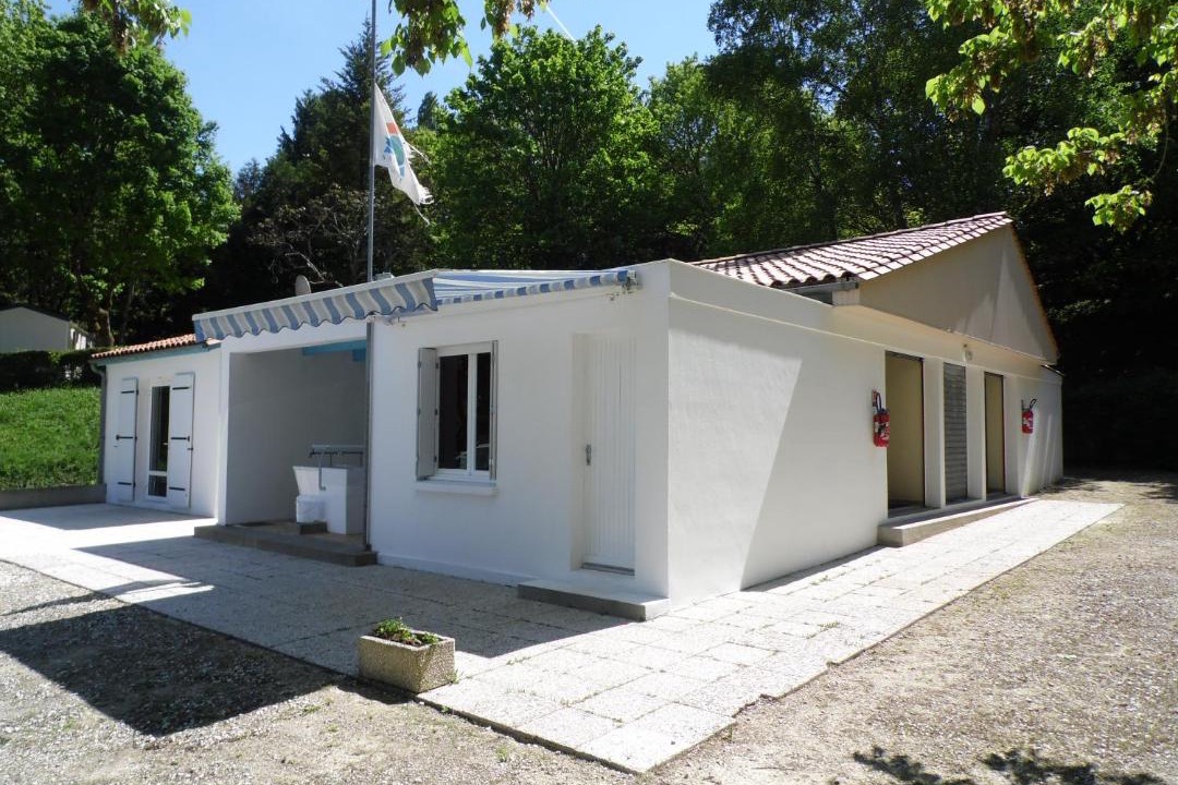 Photo of Others in Archiac