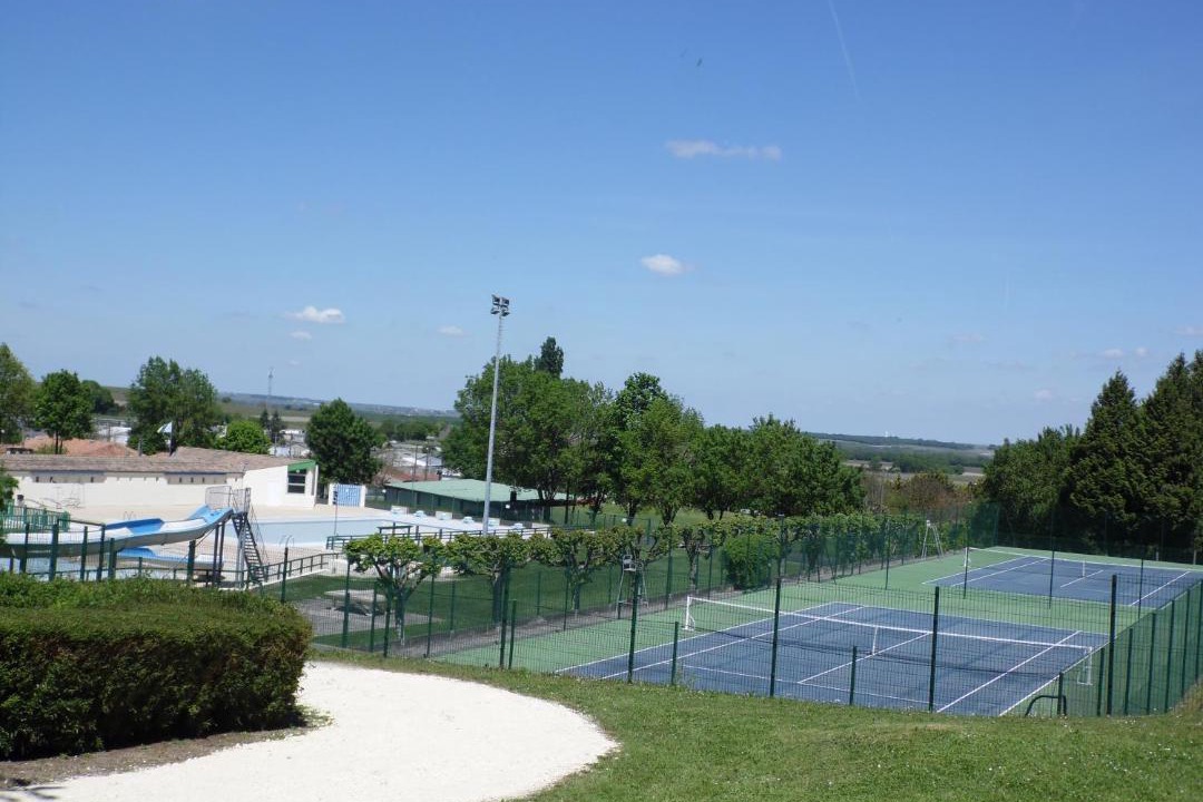 Photo of Others in Archiac