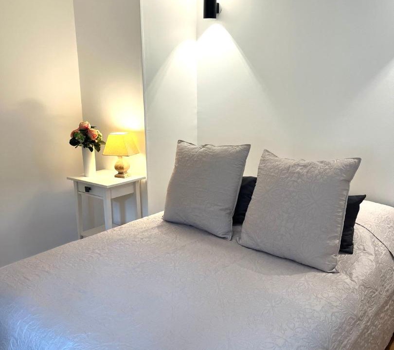 Photo of Bedroom in Honfleur