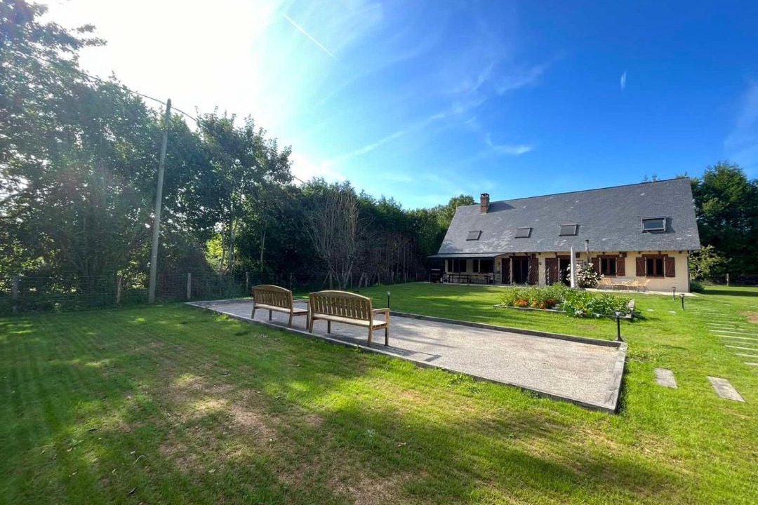 Photo of Others in La Lande-Saint-Leger