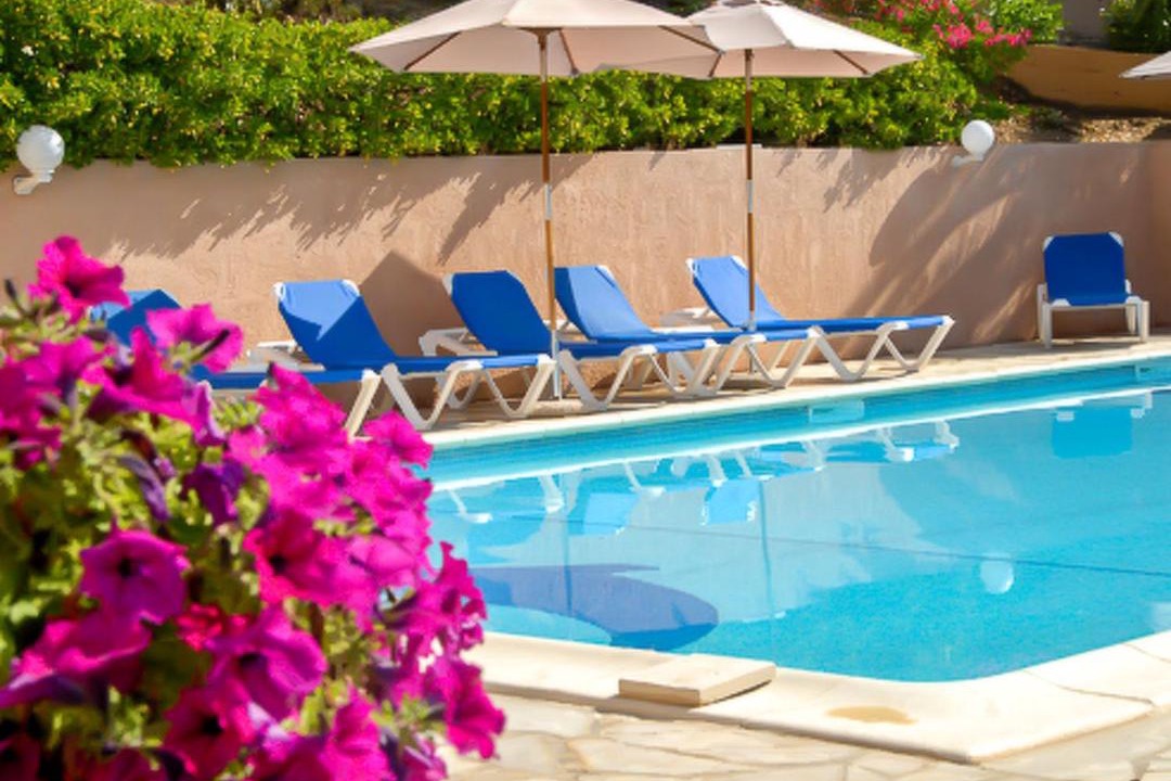 Photo of Others in Serriera