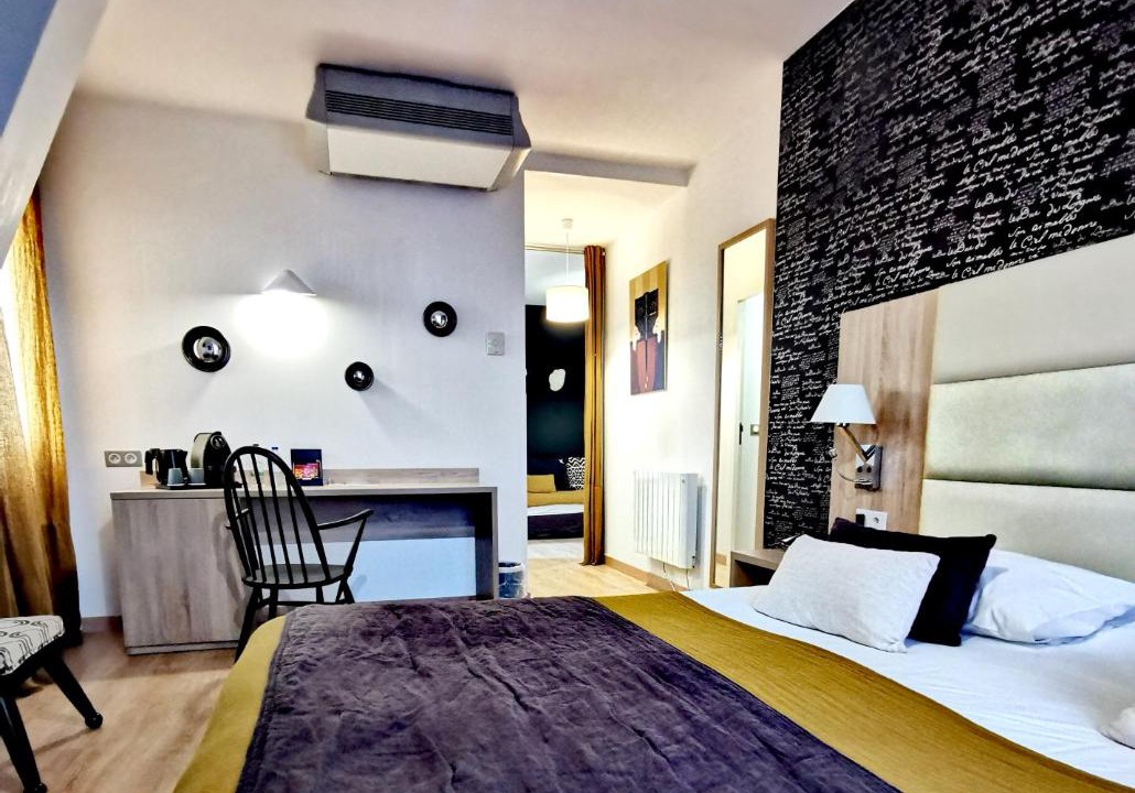 Photo of Bedroom in Brive-la-Gaillarde