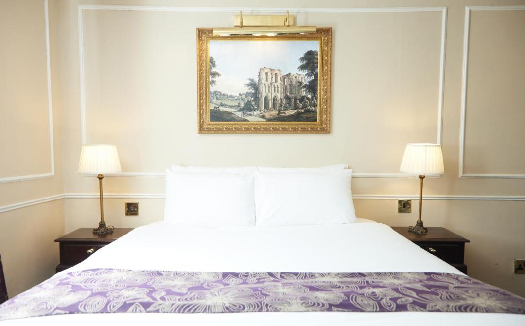 Photo of Bedroom in Stony Stratford