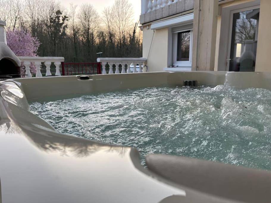 Photo of Others in Couvrot