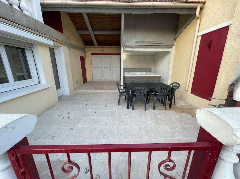 Photo of Others in Couvrot